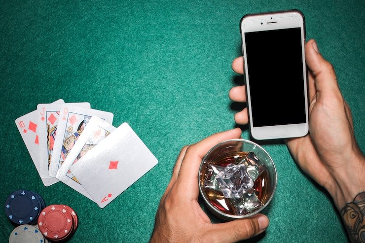 Tim raja717 berkomitmen menghadirkan platform hiburan digital terpercaya di Indonesia